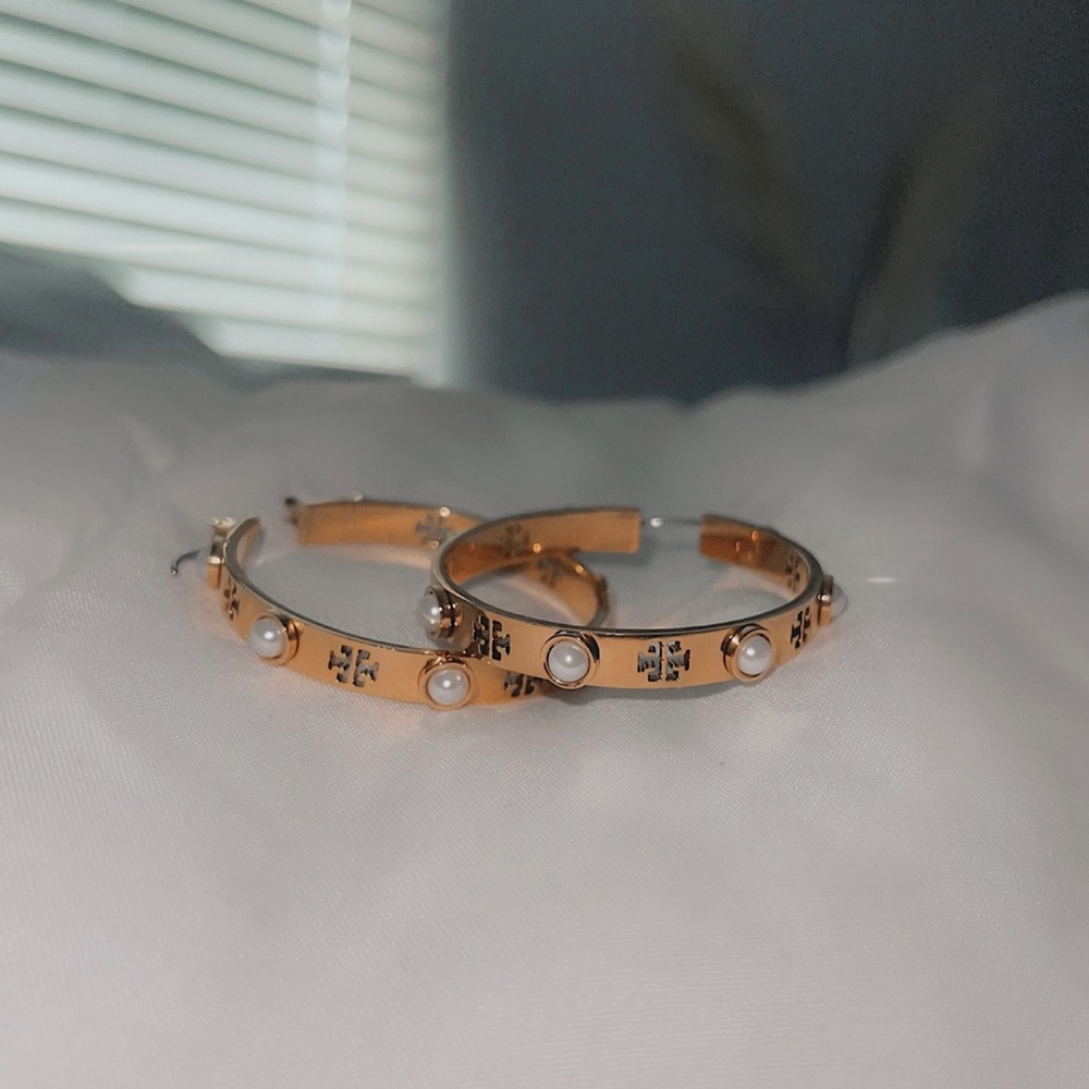 Tory Burch T Pierced Logo Pearl Gold Hoop Earrings